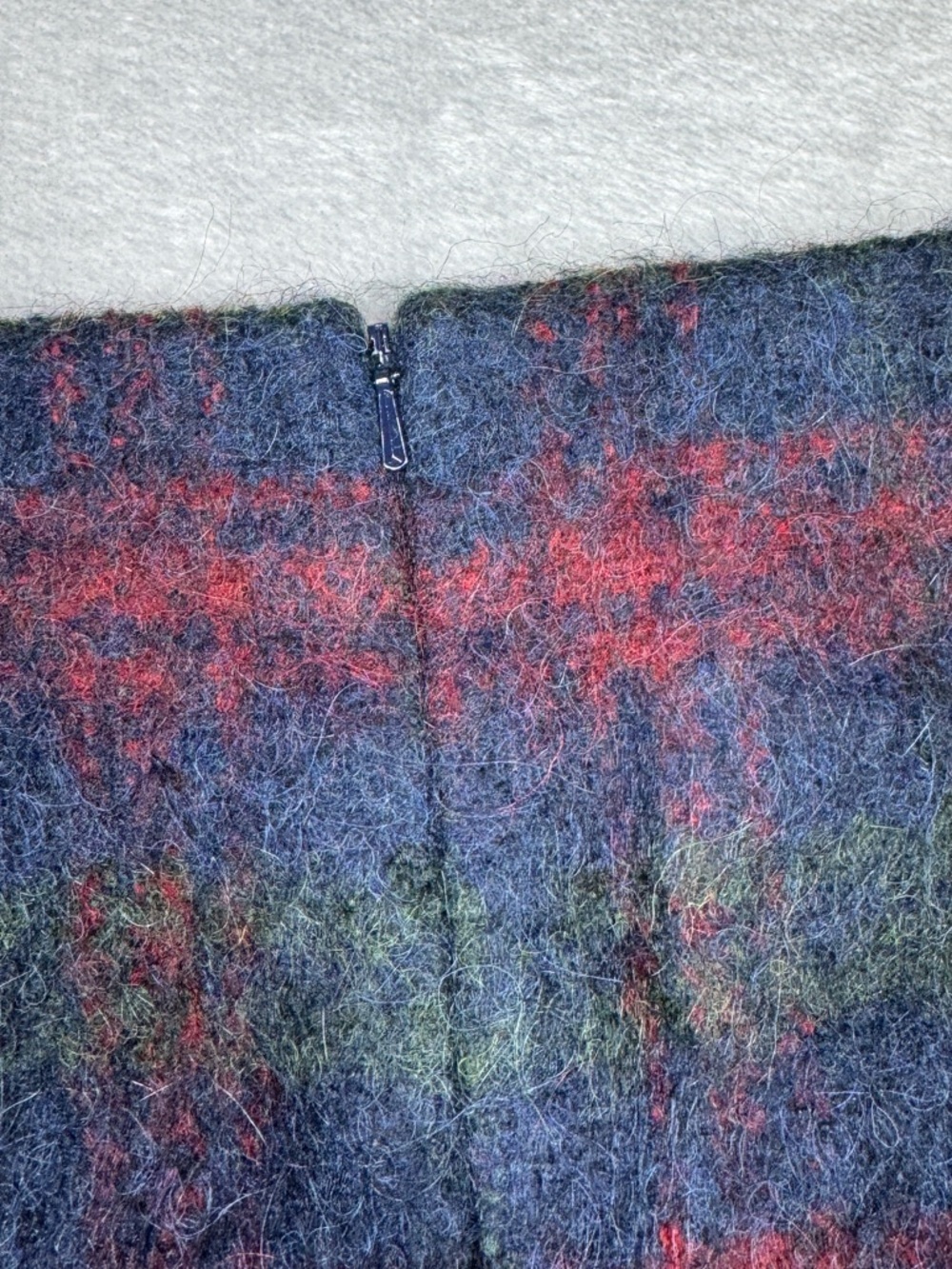Talbots Wool Alpaca Blend Plaid Red Green Blue Straight Academia Mini Skirt 16 - Picture 10 of 15